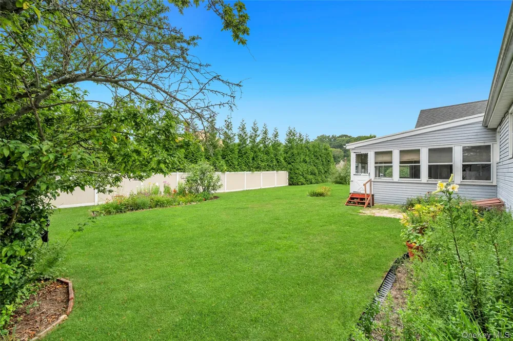 274 Johnson Avenue Sayville, NY 11782