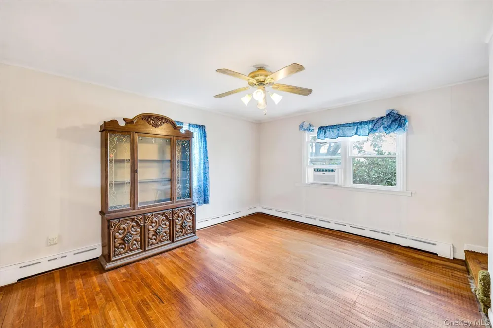 274 Johnson Avenue Sayville, NY 11782