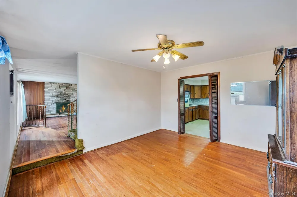274 Johnson Avenue Sayville, NY 11782