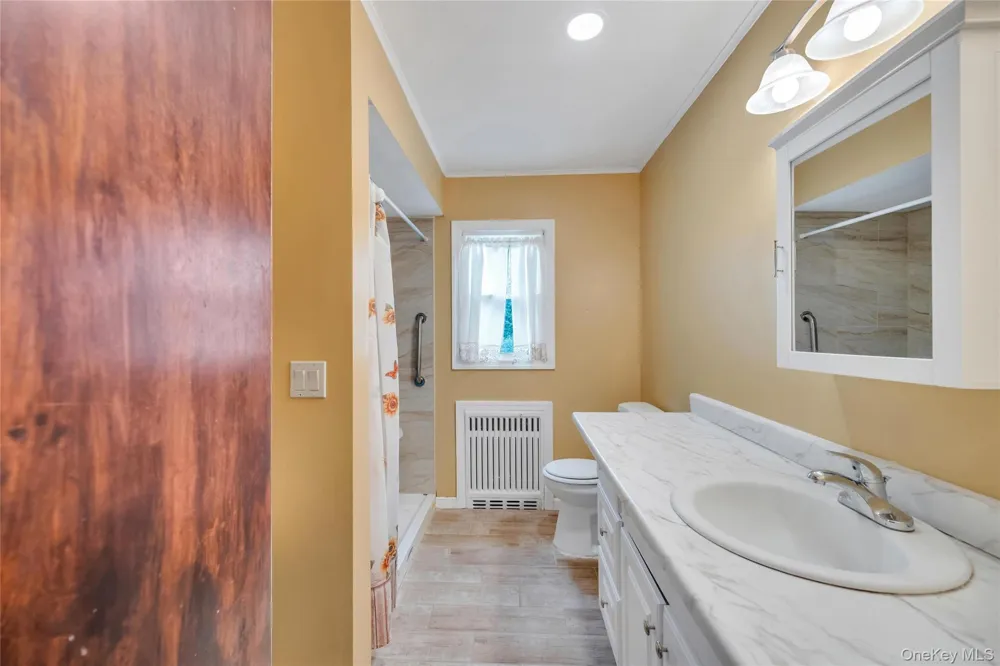 274 Johnson Avenue Sayville, NY 11782