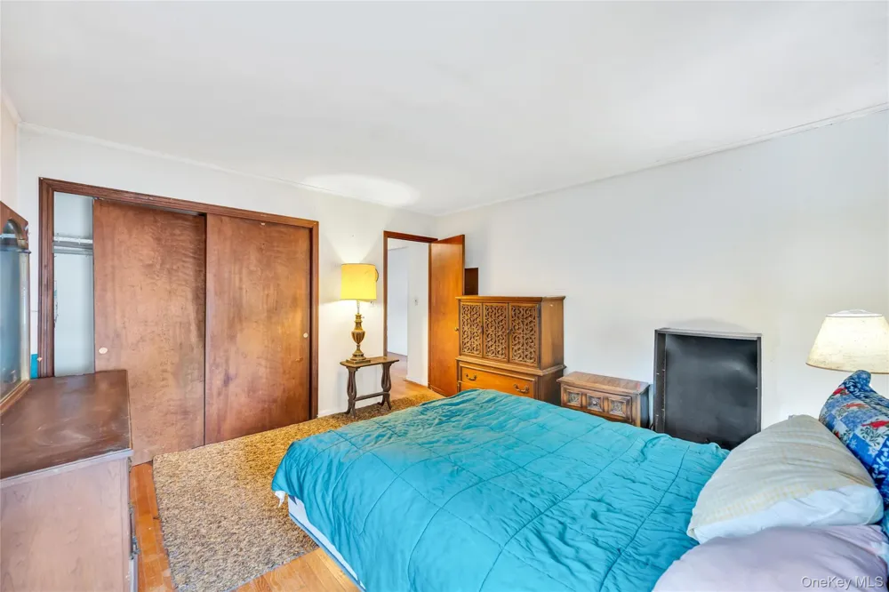 274 Johnson Avenue Sayville, NY 11782
