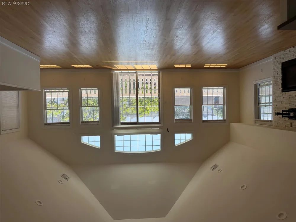 621 E Olive Street #2 Long Beach, NY 11561