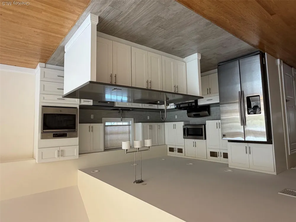 621 E Olive Street #2 Long Beach, NY 11561