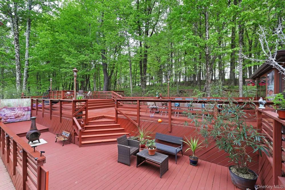 969 Hurd Road Swan Lake, NY 12783