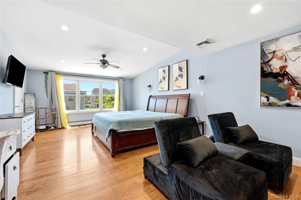 50 E Pine Street Long Beach, NY 11561