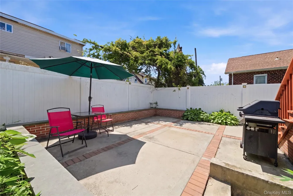 50 E Pine Street Long Beach, NY 11561