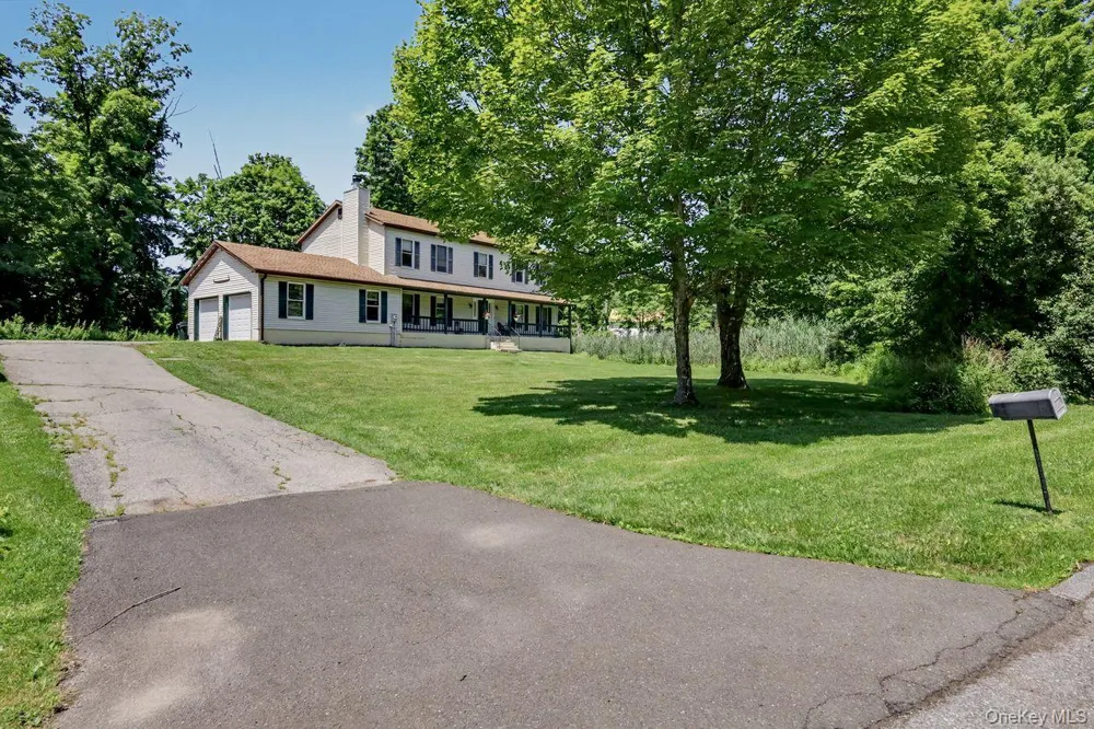 15 Country Hill Road Brewster, NY 10509