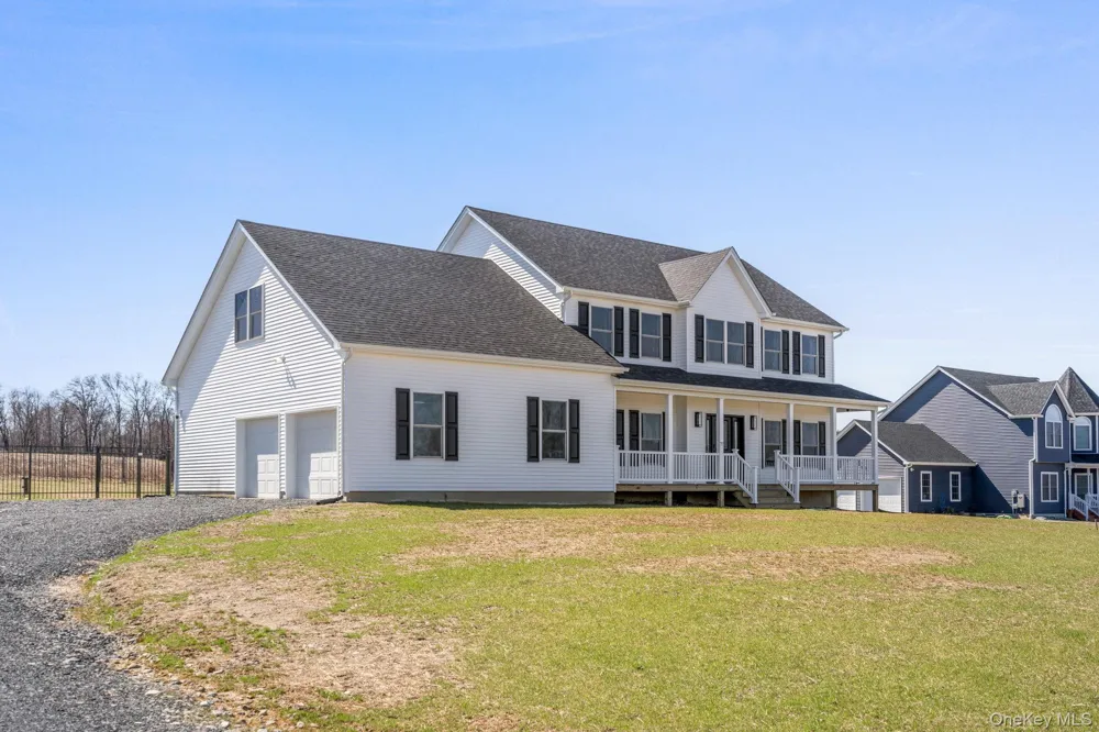 10 Harrier Ridge Drive Wallkill, NY 12589