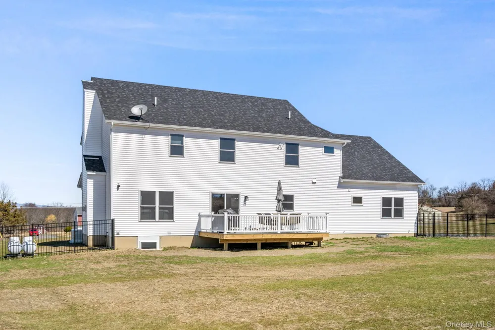 10 Harrier Ridge Drive Wallkill, NY 12589