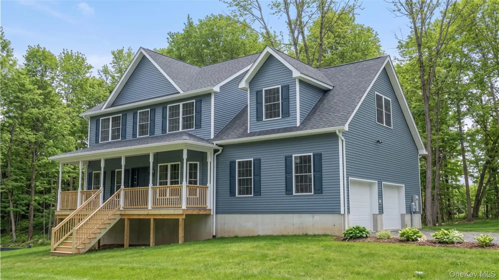 5 Harrier Ridge Drive Wallkill, NY 12589