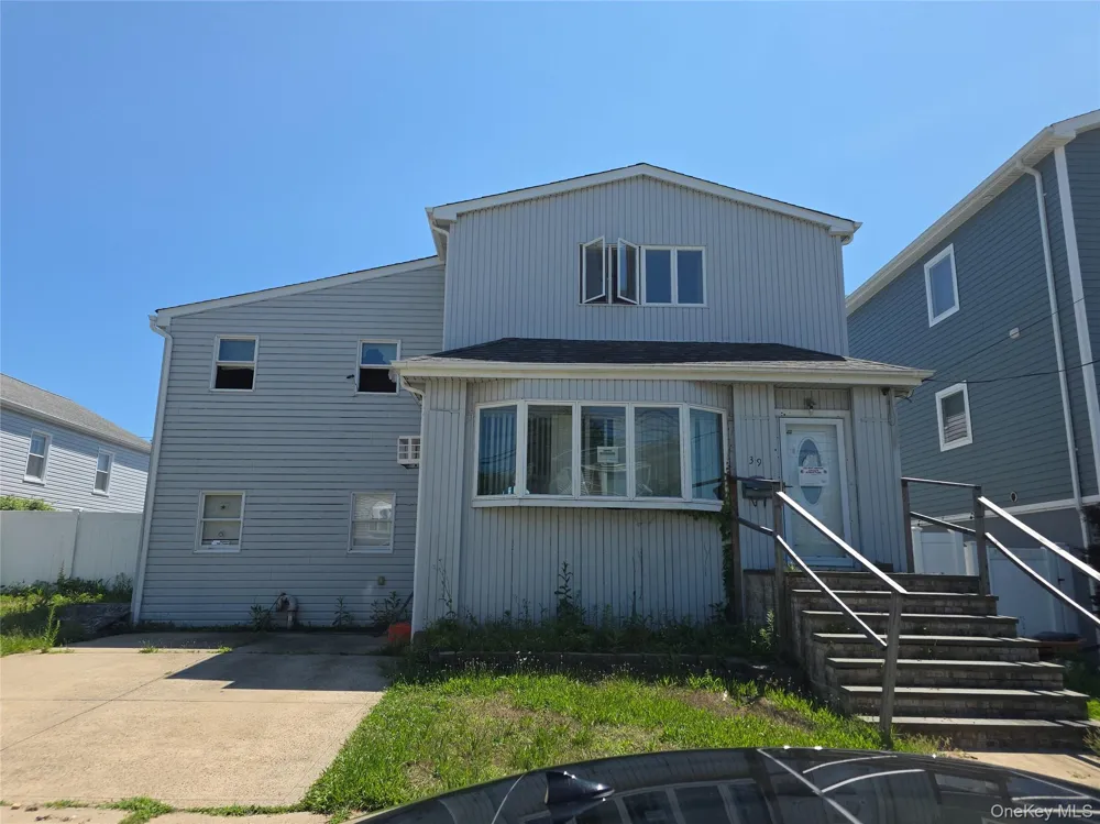 39 Kent Road Island Park, NY 11558