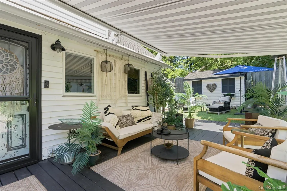 88 Cherry Road Rocky Point, NY 11778