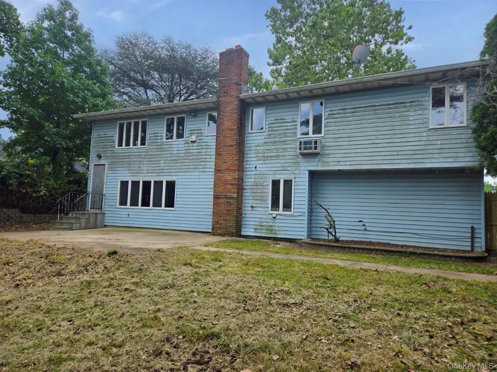 4 Broadfield Place Glen Cove, NY 11542