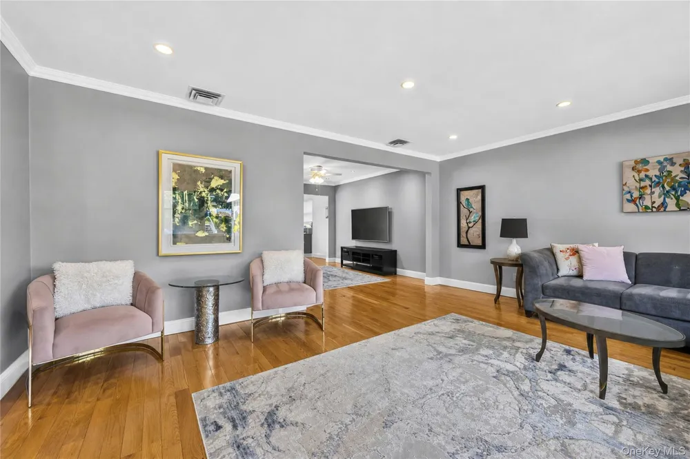 219-04 Stewart Road Hollis Hills, NY 11427