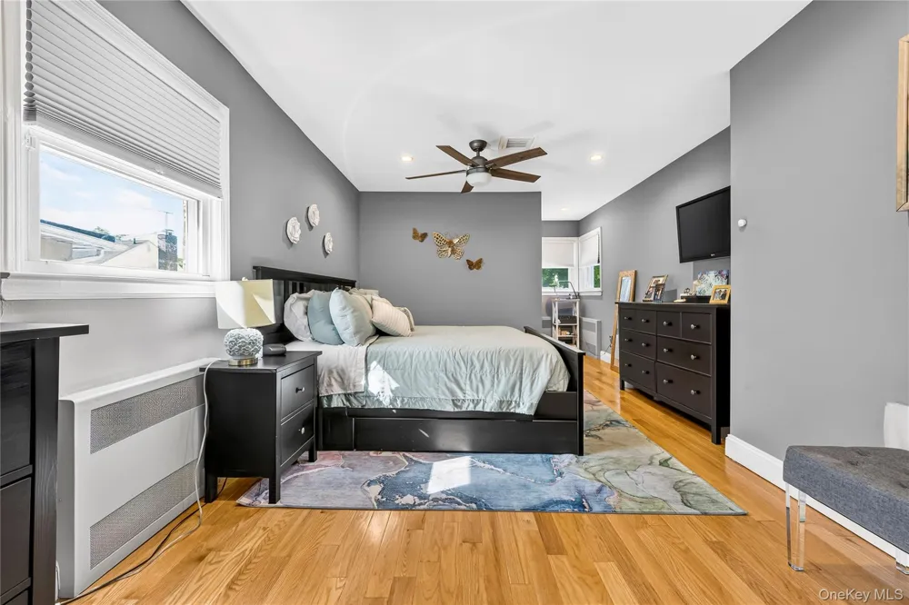 219-04 Stewart Road Hollis Hills, NY 11427