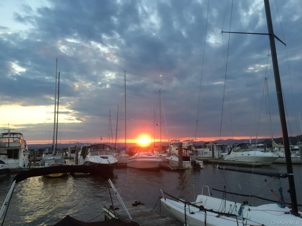 F-15 Half Moon Bay Marina Croton-on-Hudson, NY 10520
