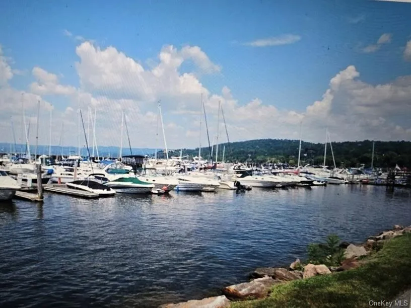 F-15 Half Moon Bay Marina Croton-on-Hudson, NY 10520