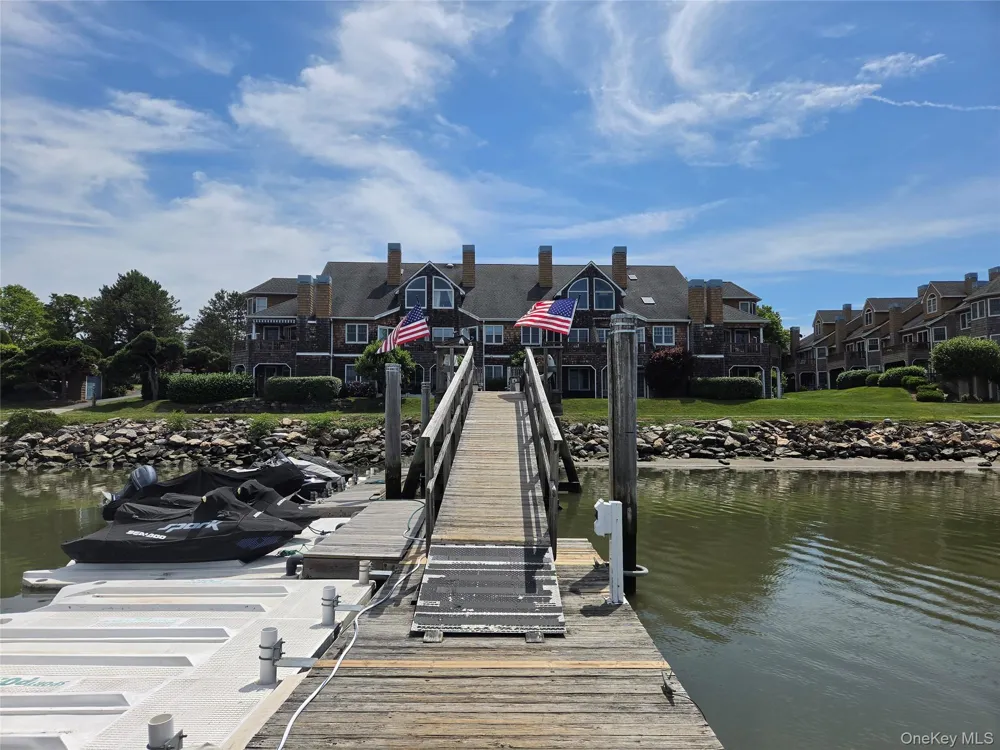 F-15 Half Moon Bay Marina Croton-on-Hudson, NY 10520