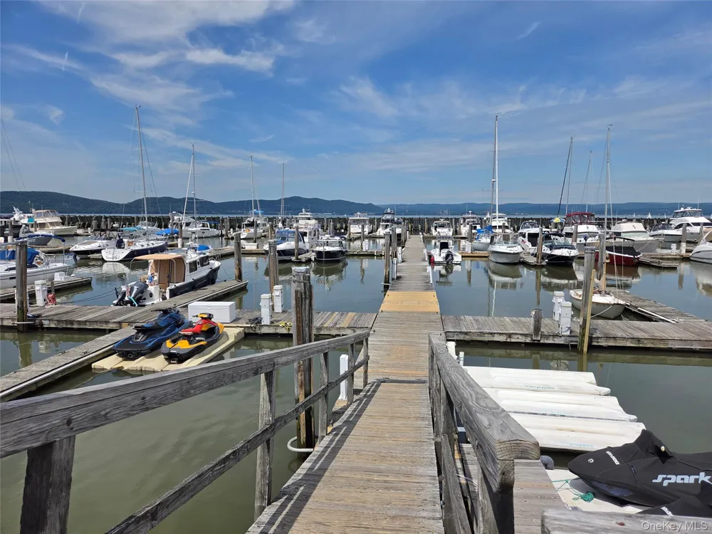 F-15 Half Moon Bay Marina Croton-on-Hudson, NY 10520
