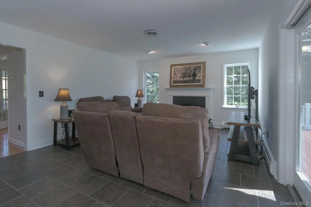 33 Jessup Road Warwick, NY 10990