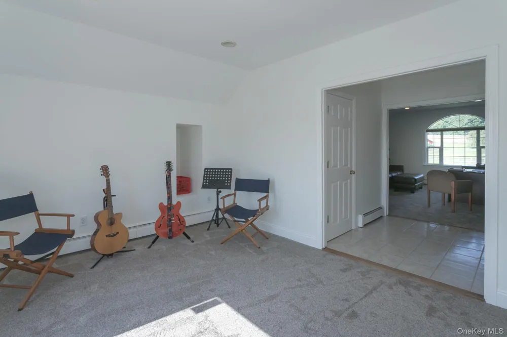 33 Jessup Road Warwick, NY 10990