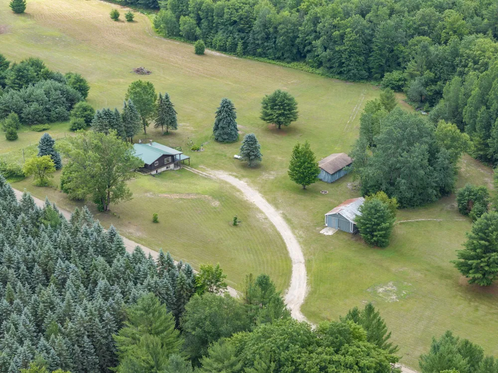 9191 W 34 ROAD Harrietta, MI 49638