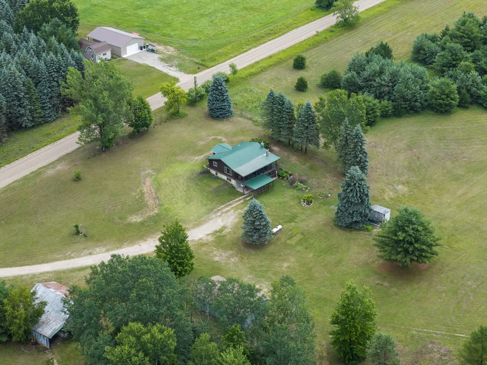 9191 W 34 ROAD Harrietta, MI 49638