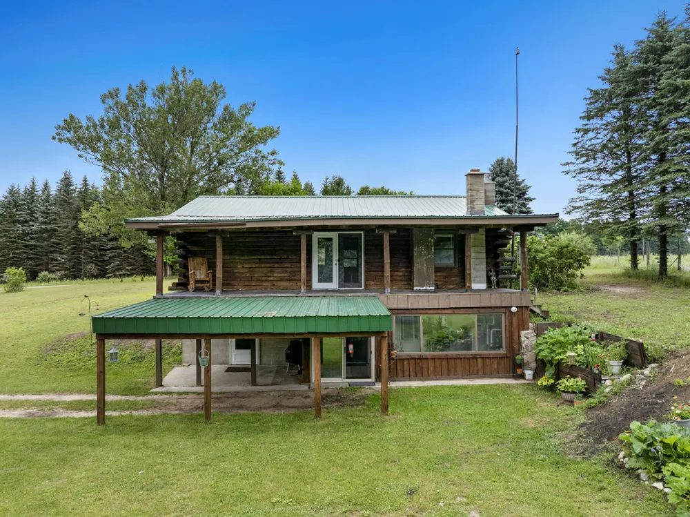 9191 W 34 ROAD Harrietta, MI 49638