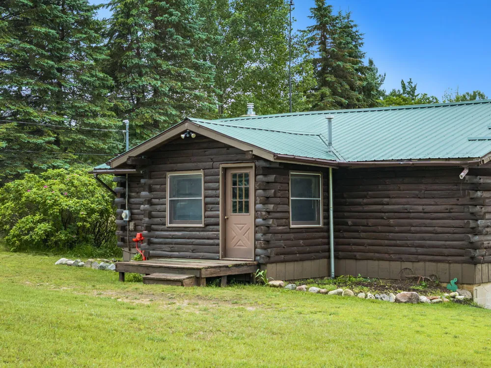 9191 W 34 ROAD Harrietta, MI 49638