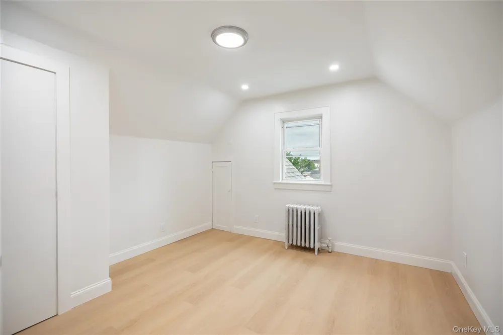 28 Cammerer Avenue East Rockaway, NY 11518