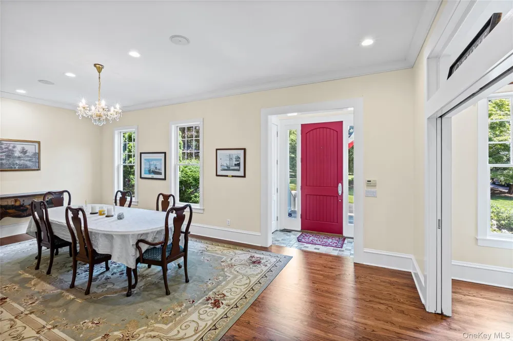 1492 Skunk Lane Cutchogue, NY 11935