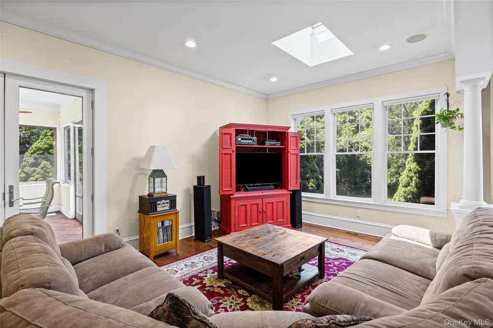 1492 Skunk Lane Cutchogue, NY 11935