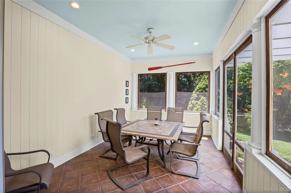 1492 Skunk Lane Cutchogue, NY 11935