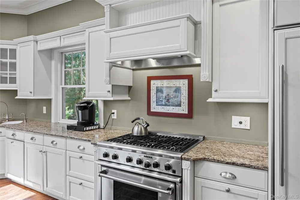 1492 Skunk Lane Cutchogue, NY 11935