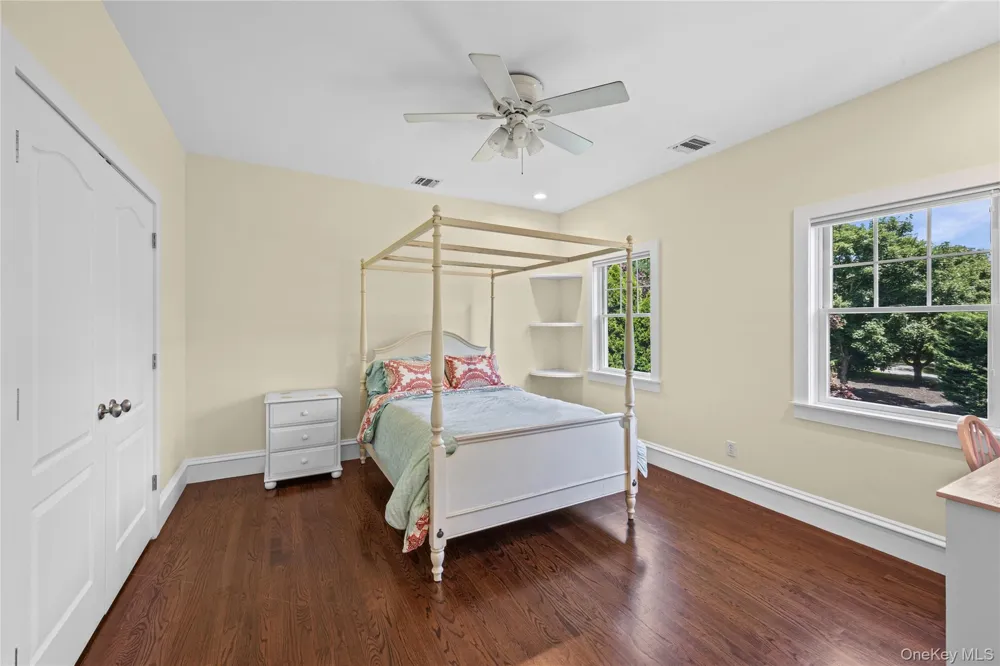 1492 Skunk Lane Cutchogue, NY 11935