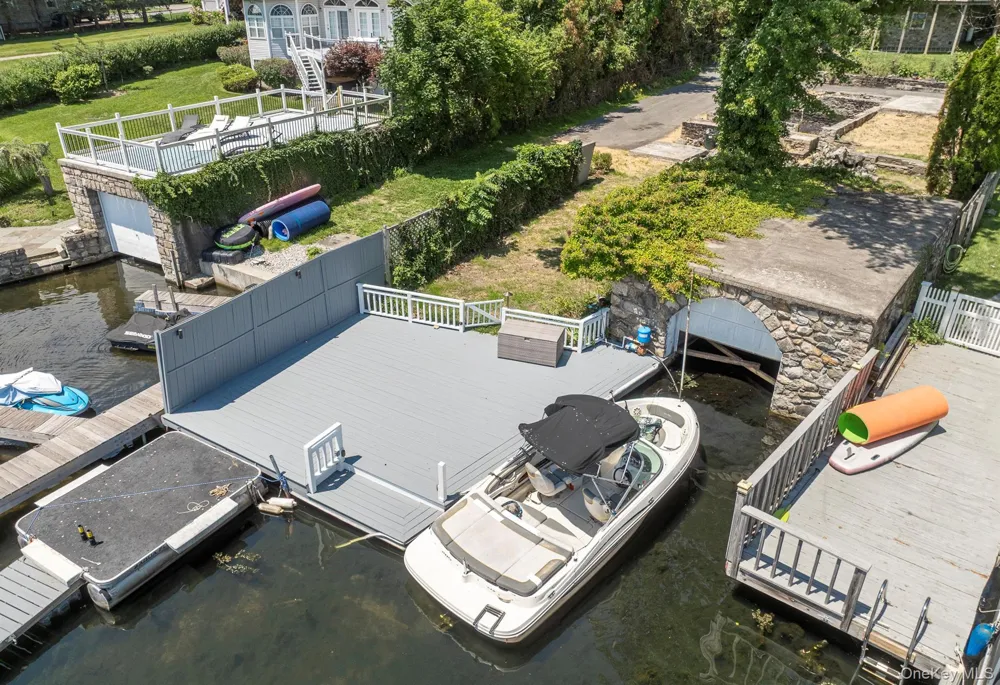 68 W Lake Boulevard Mahopac, NY 10541