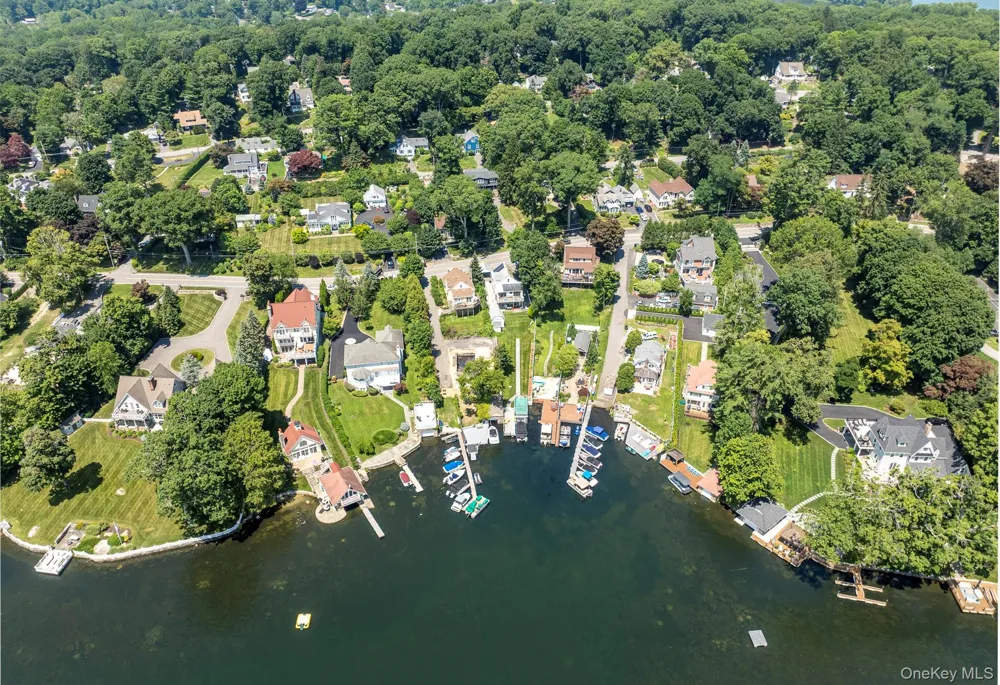 68 W Lake Boulevard Mahopac, NY 10541
