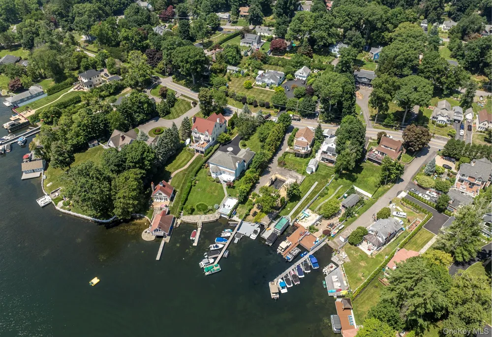 68 W Lake Boulevard Mahopac, NY 10541