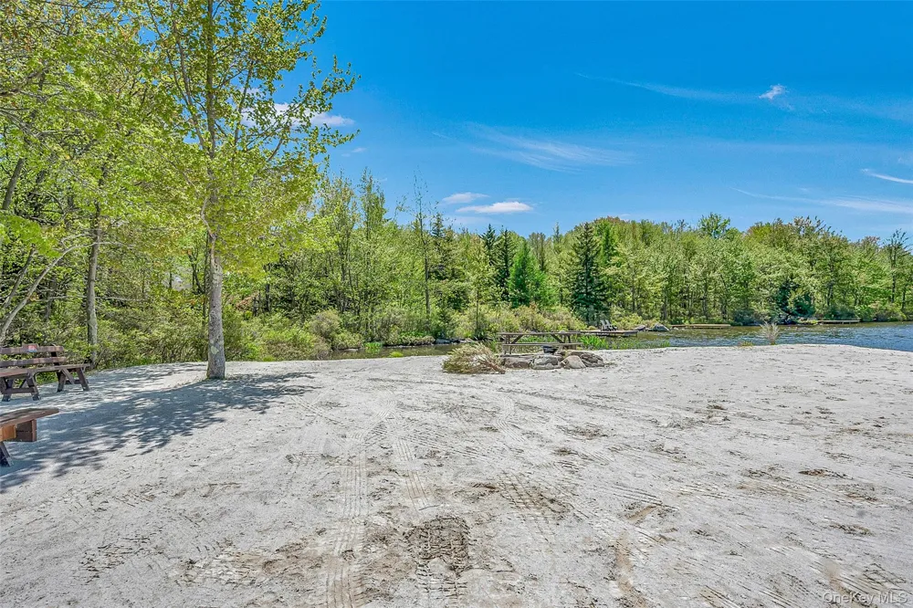 67 Bender Road Other, PA 18424