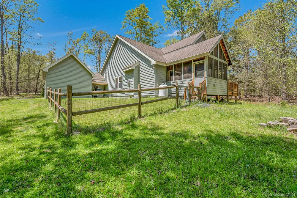67 Bender Road Other, PA 18424