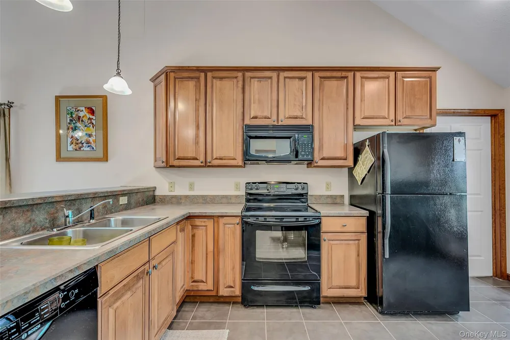 67 Bender Road Other, PA 18424