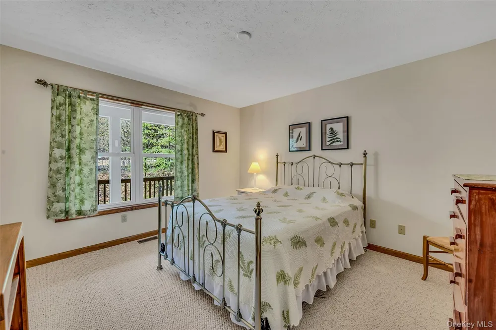 67 Bender Road Other, PA 18424