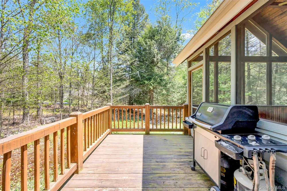 67 Bender Road Other, PA 18424