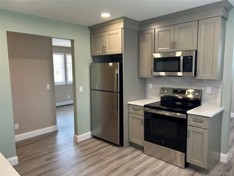 85 Ralph Avenue #2