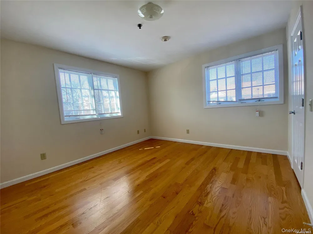 259 Glen Cove Avenue #255 Sea Cliff, NY 11579