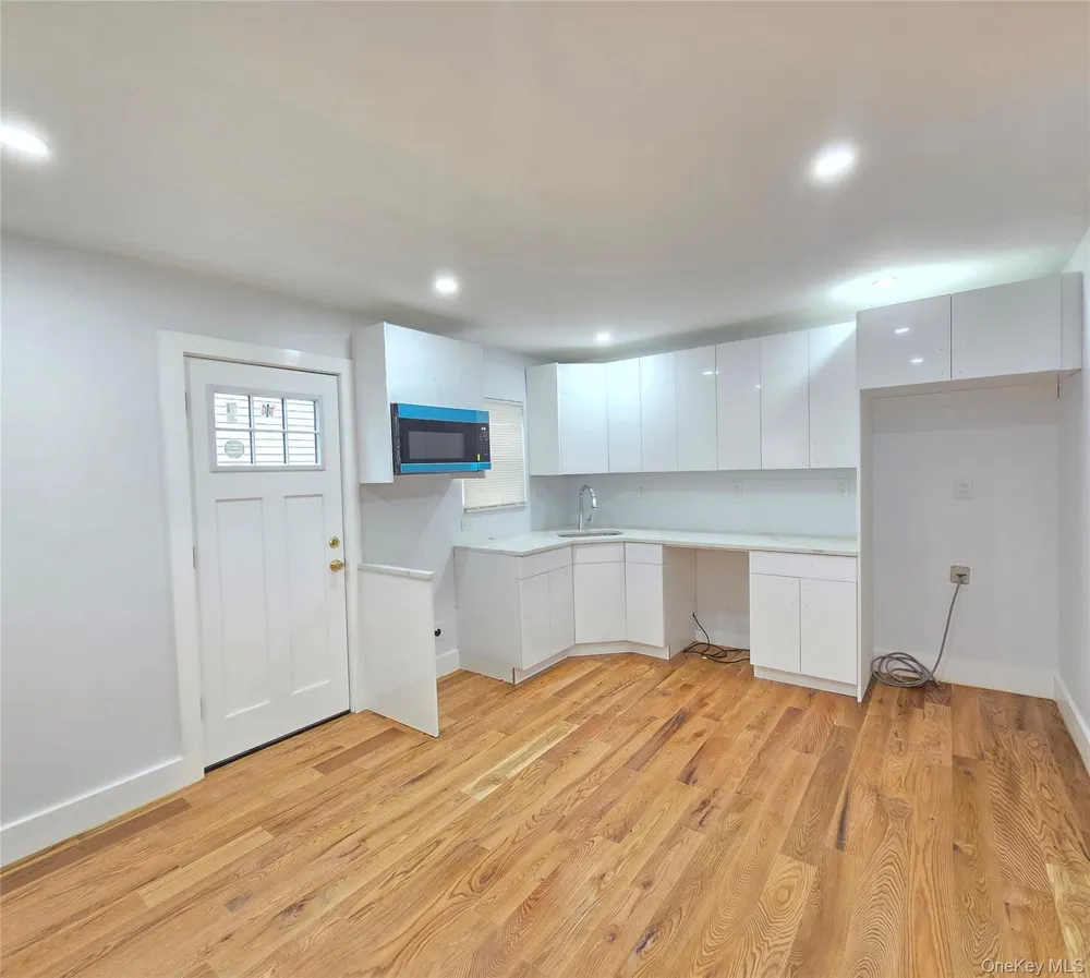 21624 132nd Avenue Jamaica, NY 11413