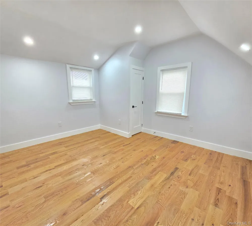21624 132nd Avenue Jamaica, NY 11413