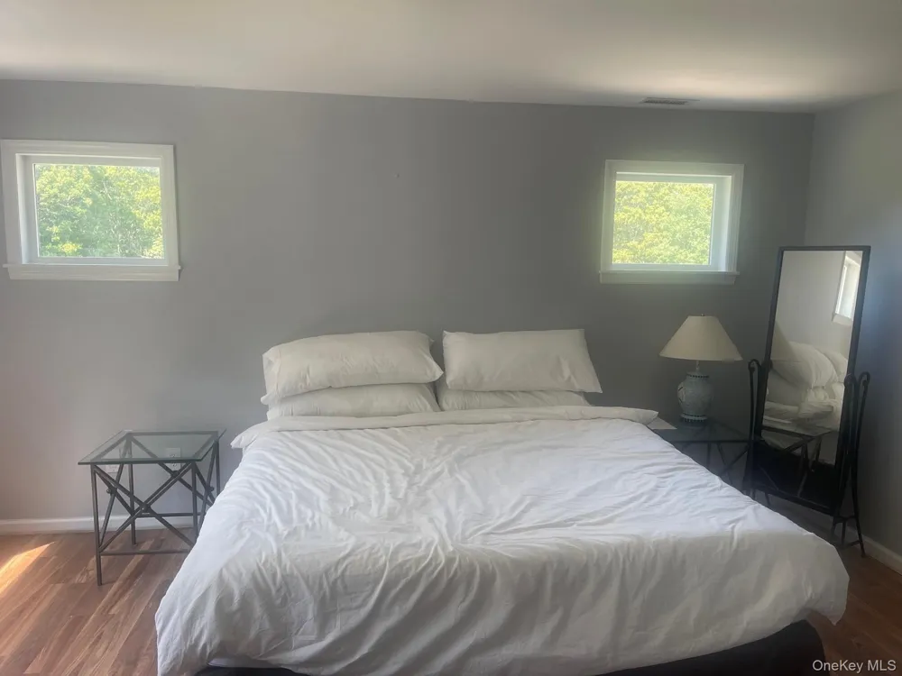 484 Magee Street Southampton, NY 11968