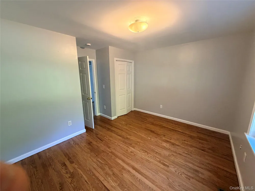 484 Magee Street Southampton, NY 11968