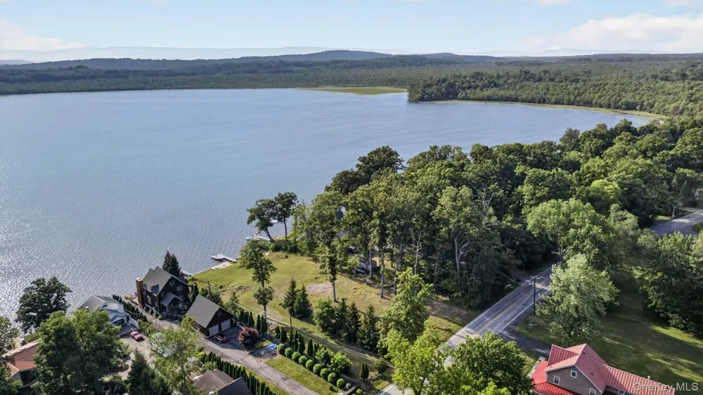 355 Lakeside Road Newburgh, NY 12550